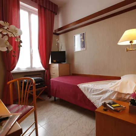 Hotel Monte Rosa 4*