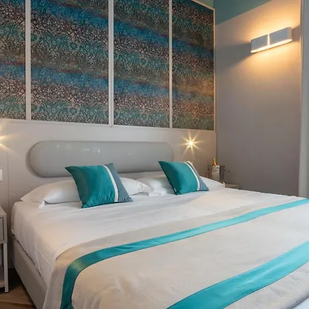Monte Rosa Hotel 4*