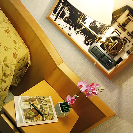 Monte Rosa Hotel 4*