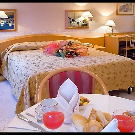 Monte Rosa 4*